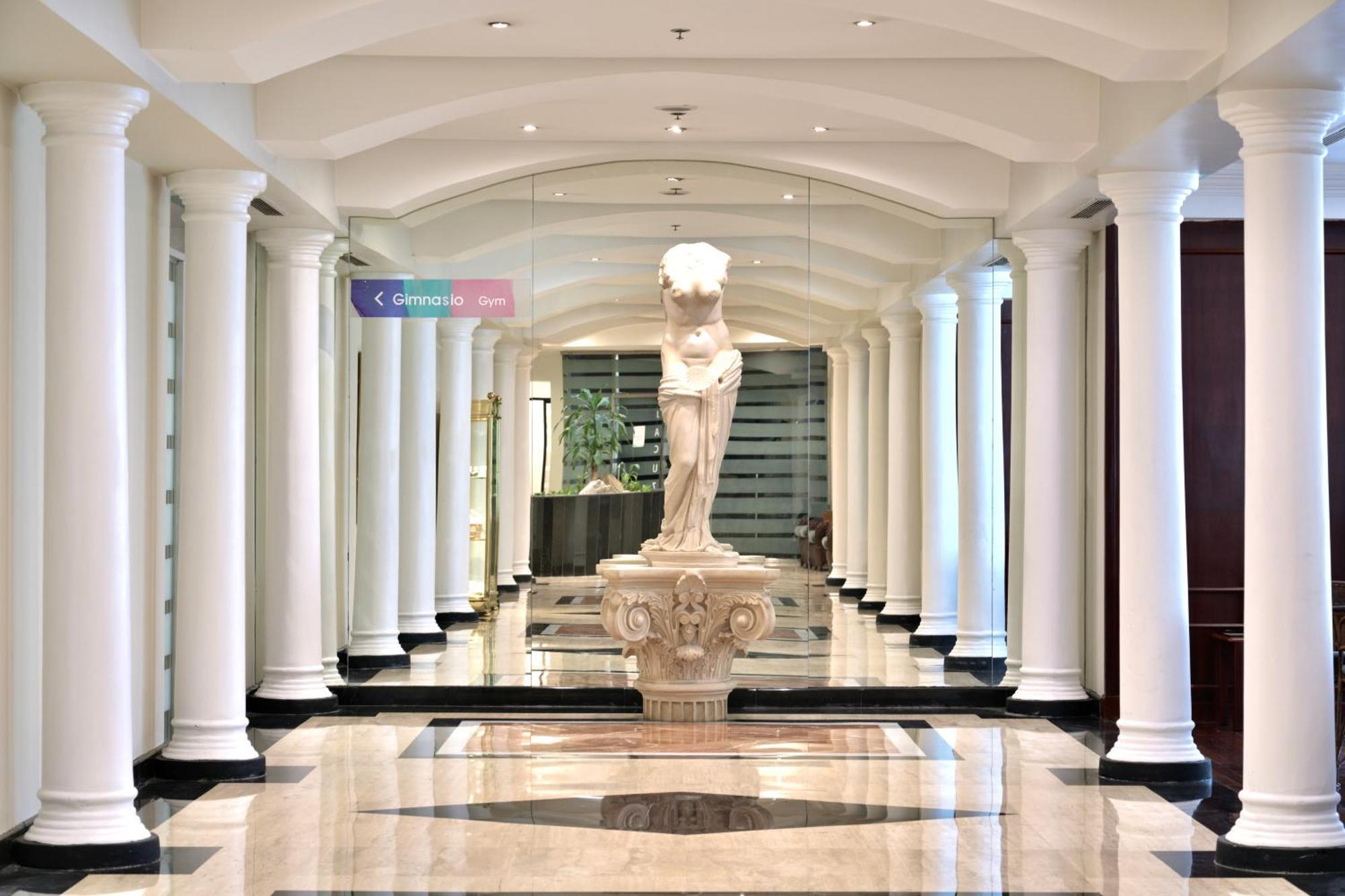 Meliá 5*
